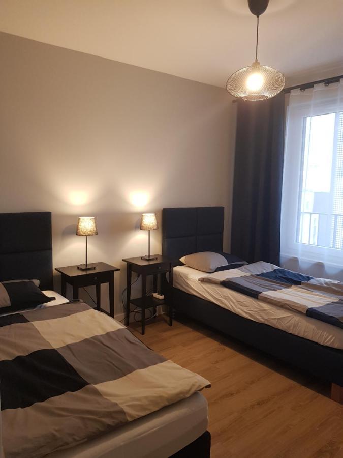 Sun Apartment Katowice Bagian luar foto